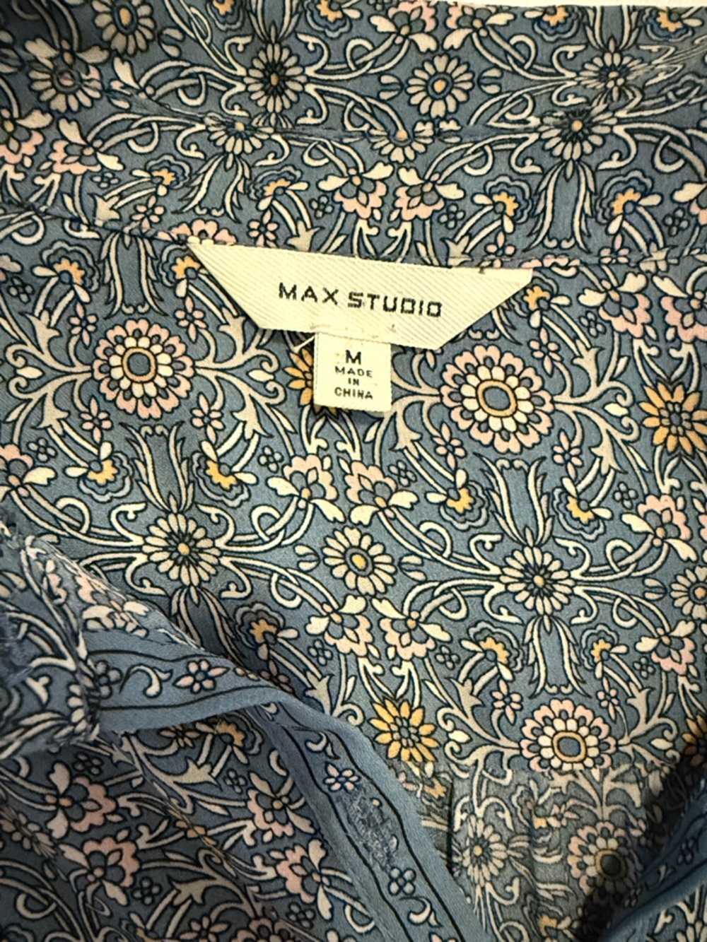 Max Studio Blue Patterned Button Front Blouse - Picture 5 of 6